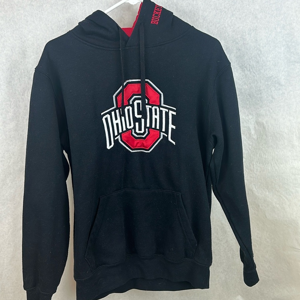 Ohio State Men's Black Colosseum size Small Pullover Hoodie